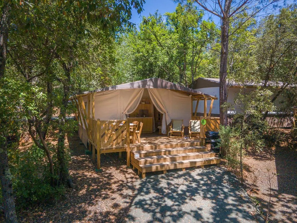Hu Montescudaio Village Holiday park
