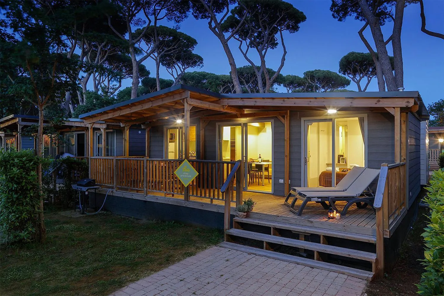 Hu Montescudaio Village Holiday park