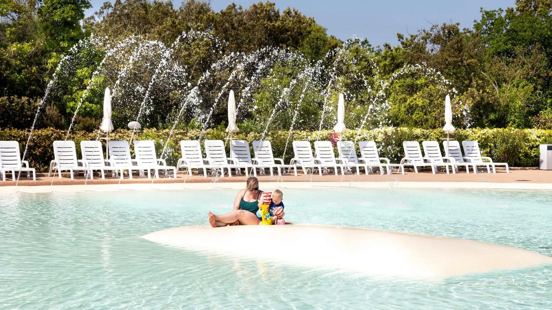 Holiday park Hu Montescudaio Village