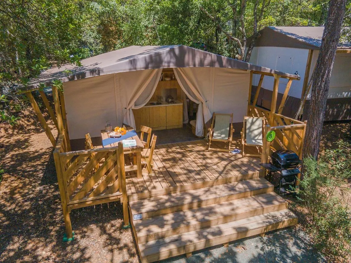 *** База отдыха Hu Montescudaio Village Италия