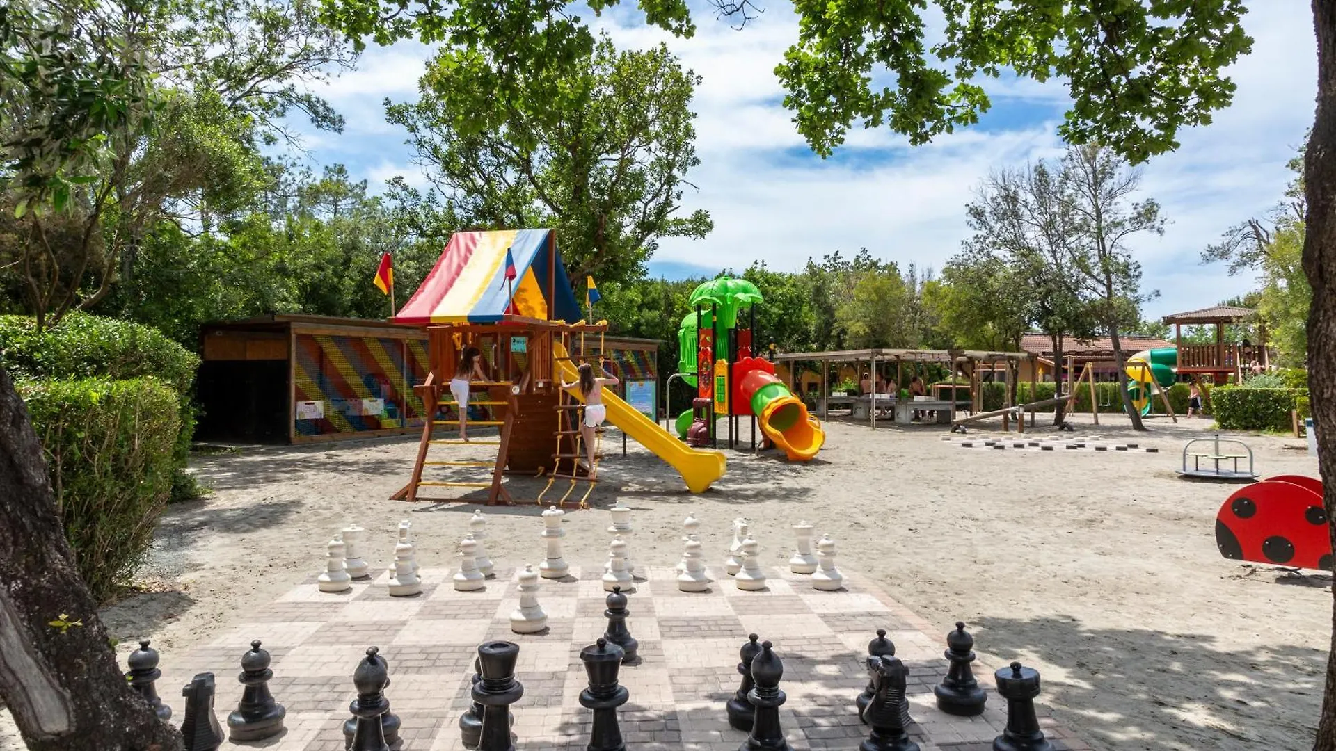 База отдыха Hu Montescudaio Village